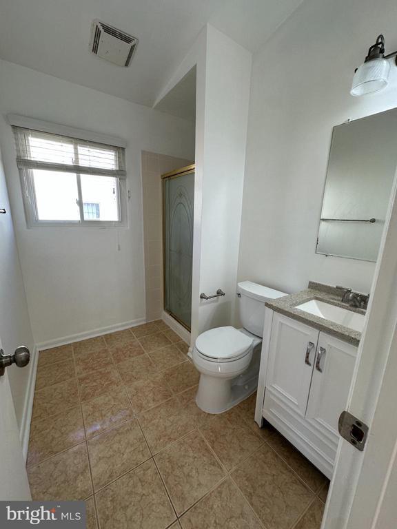 Building Photo - 307 Newman Ct