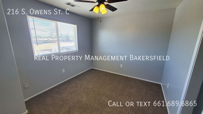 Building Photo - 216 S Owens St