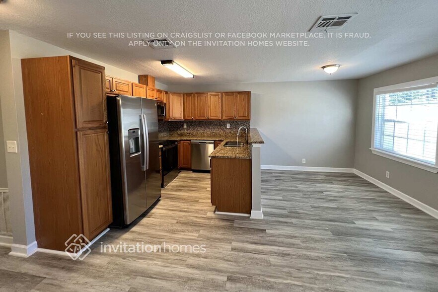 Building Photo - 171 Carol Susan Ln