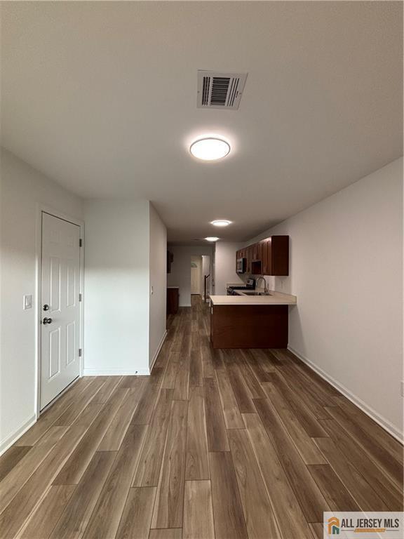 Building Photo - 127 Sassafras Ct