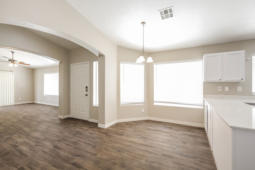 Building Photo - 3388 Termination Ct