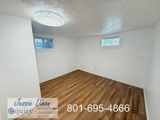 Building Photo - 666 E 675 N