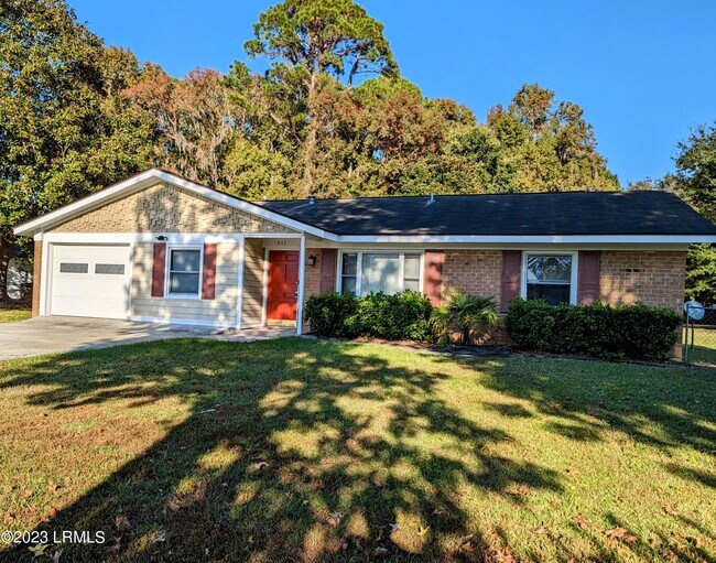 Primary Photo - 611 Broad River Dr