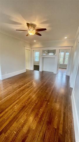 Building Photo - 5347 Lewis St