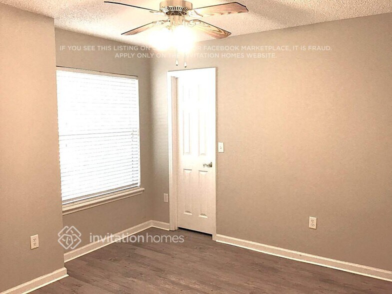 Building Photo - 3513 Whisper Creek Blvd