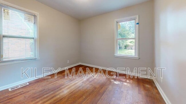 Building Photo - 11714 Riad St