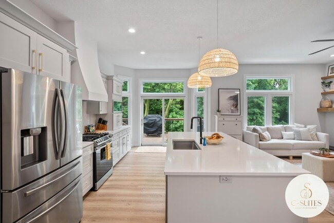 Building Photo - 1709 NW 33rd Pl