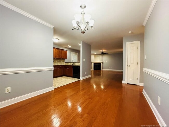 Building Photo - 611 Orchard Falls Dr