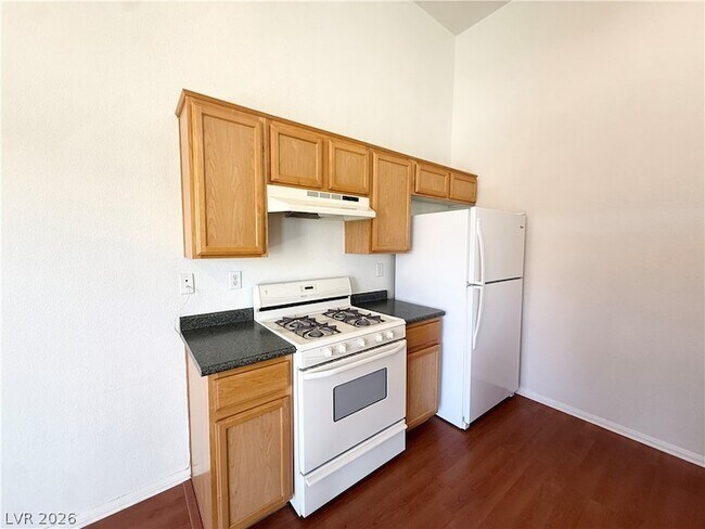 Building Photo - 3320 Cactus Shadow St