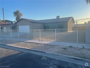 Building Photo - 4966 Andover Dr