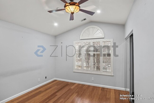 Building Photo - 6344 Holly Gillingham Ln