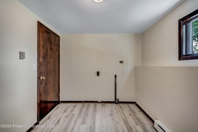 Building Photo - 815 Fig St