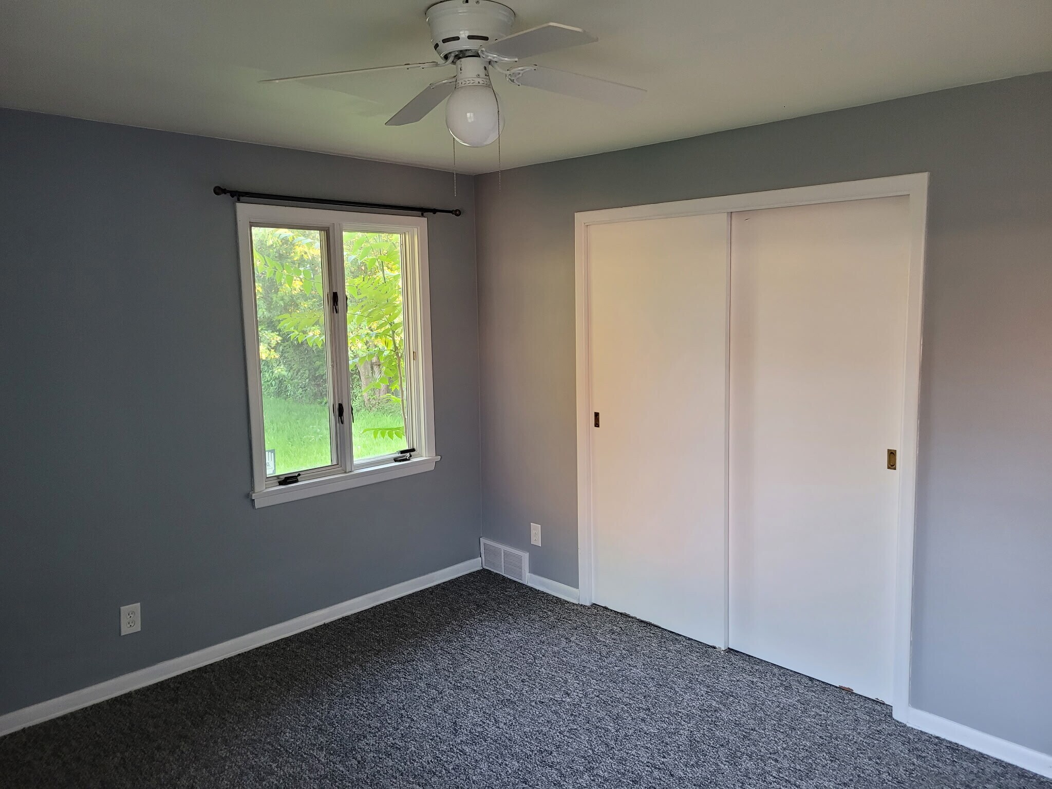 2nd bedroom - 43 Vanderbilt St