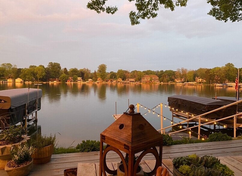 Building Photo - W342N4898 W Lindy Ln