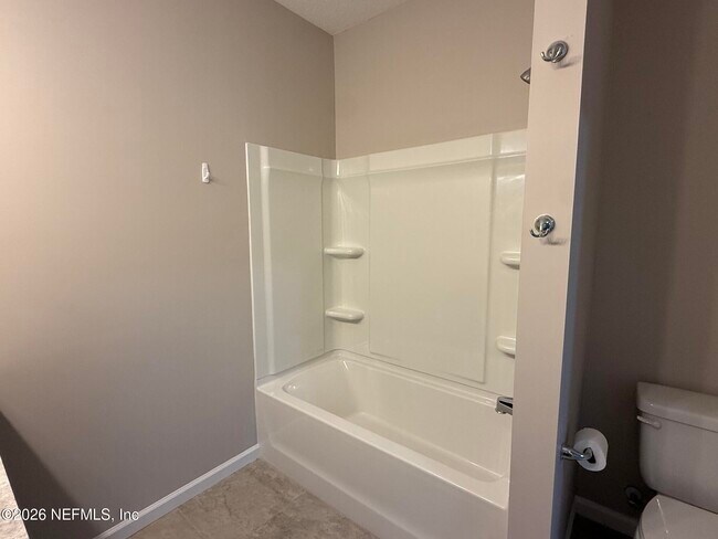 Building Photo - 3228 Isabella Ct
