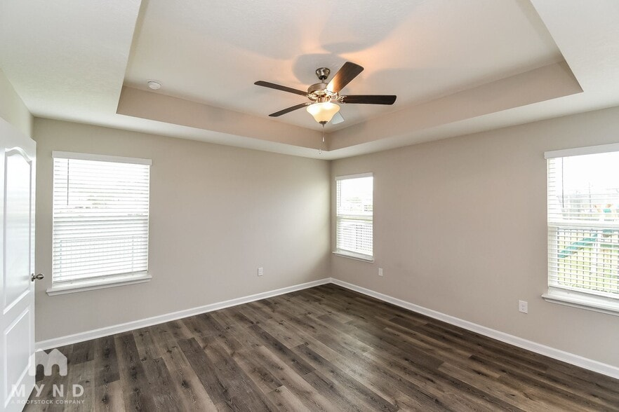 Building Photo - 3977 Heatherbrook Pl