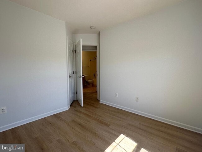 Building Photo - 25274 Gothic Square