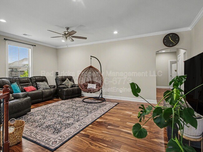 Building Photo - 8742 Whitehawk Hill Rd