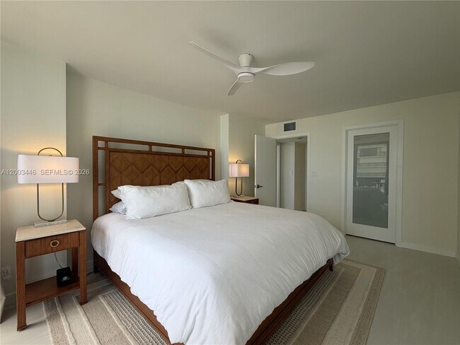 Building Photo - 9500 S Ocean Dr