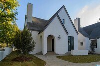 Building Photo - 3729 5th Ave S