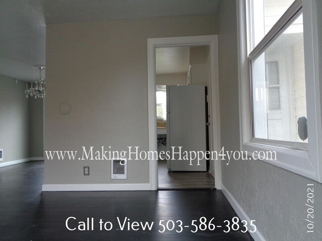 Building Photo - 1830 24th St NE