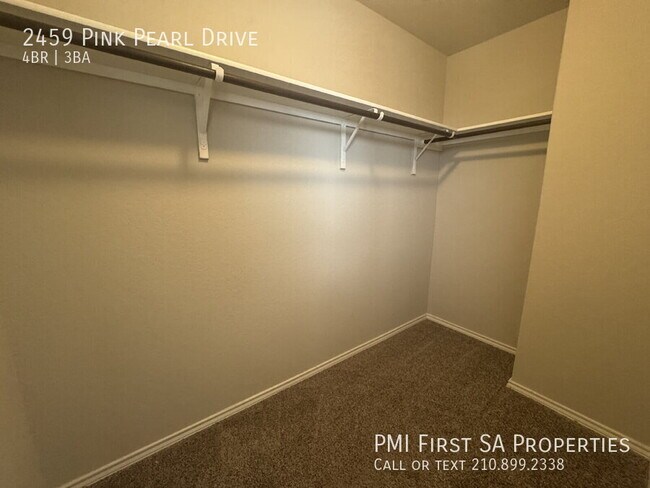Building Photo - 2459 Pink Pearl Dr