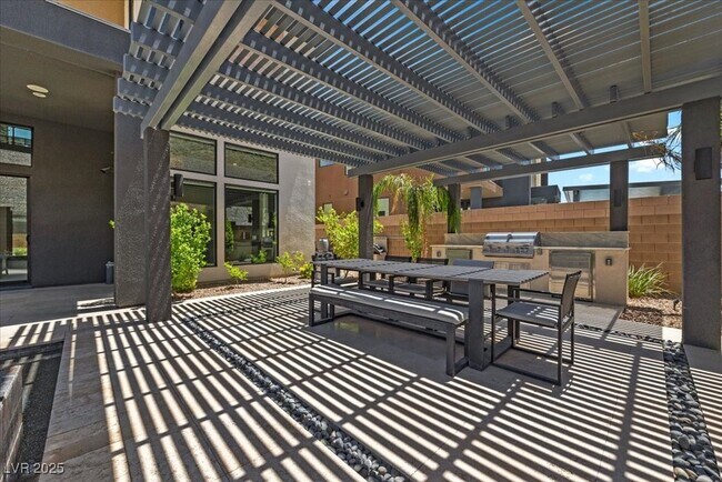 Building Photo - 10950 Earth Hues Ct