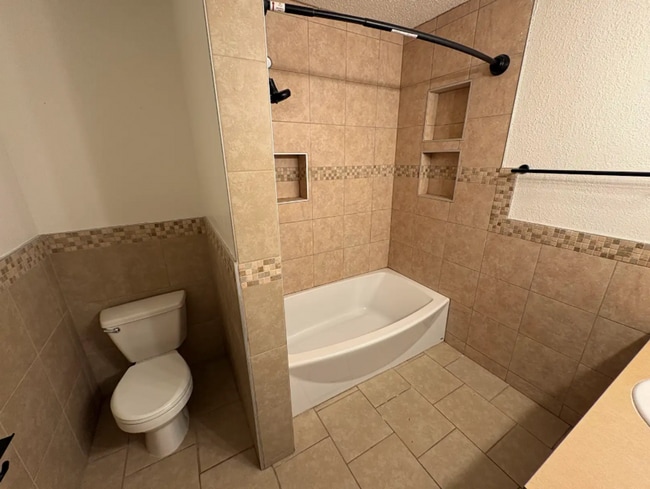 Building Photo - 312 Woodson Way