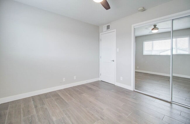 Building Photo - 126 E Fillmore St