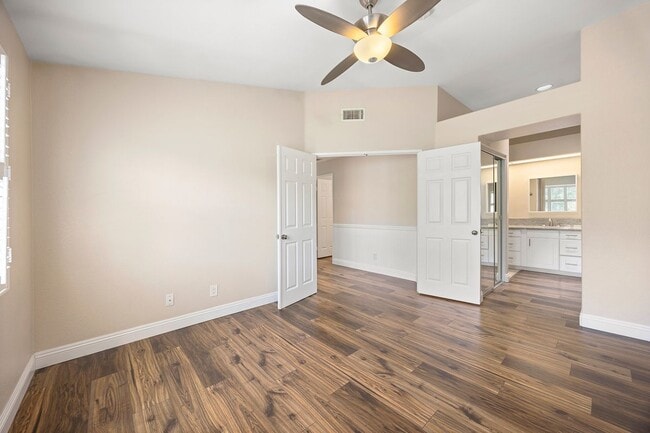 Building Photo - 7833 E Quinn Dr