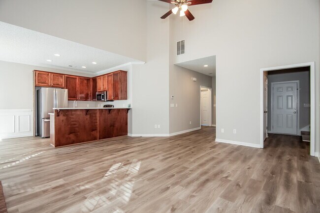 Building Photo - 64 Paxton Pl