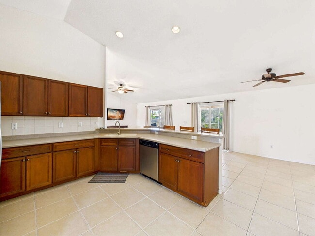 Building Photo - Furnished 4-Bedroom Home with Private Pool...