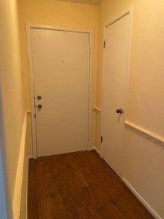 Building Photo - 817 Kenwood Dr