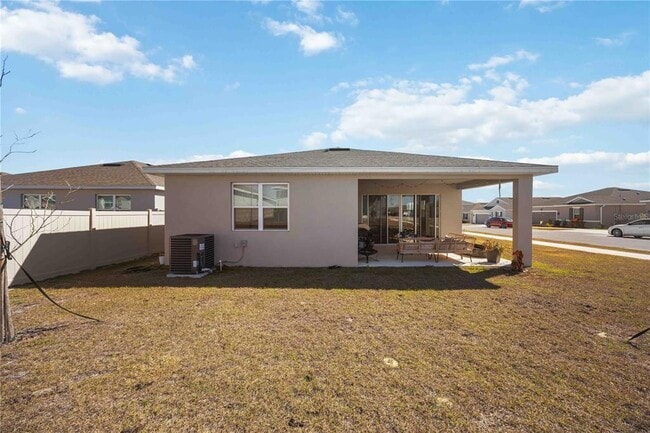 Building Photo - 702 Benz St