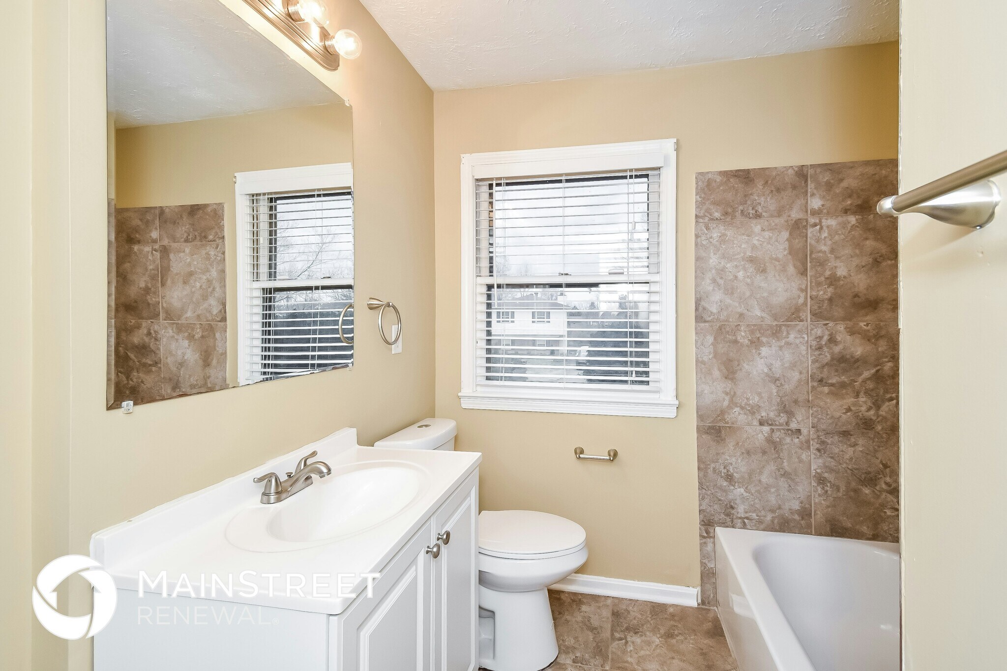Building Photo - 4738 Shenandoah Dr