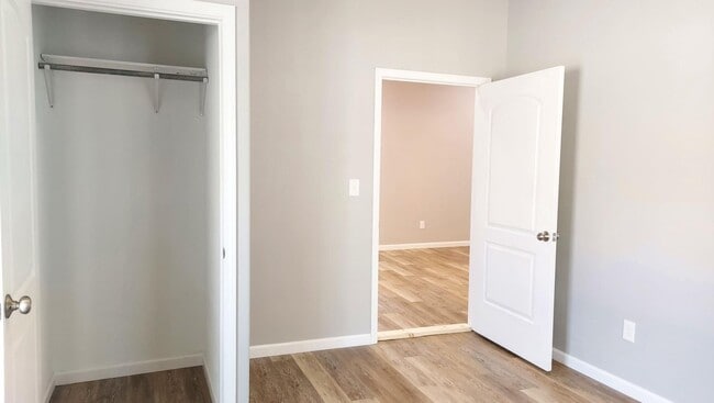 Building Photo - COMING SOON!!! GORGEOUS 3br home!