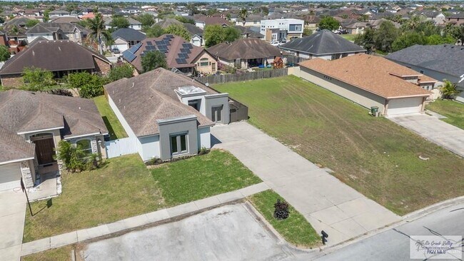 Building Photo - 30 Portofino Blvd