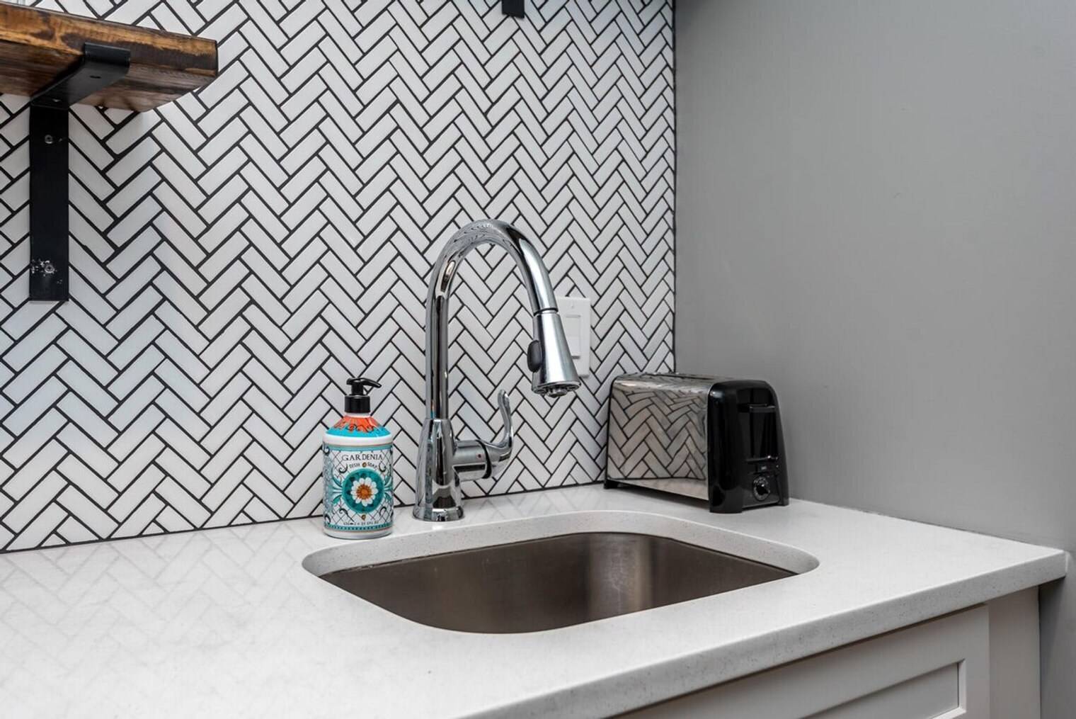 Building Photo - 215 Piedmont Ave NE