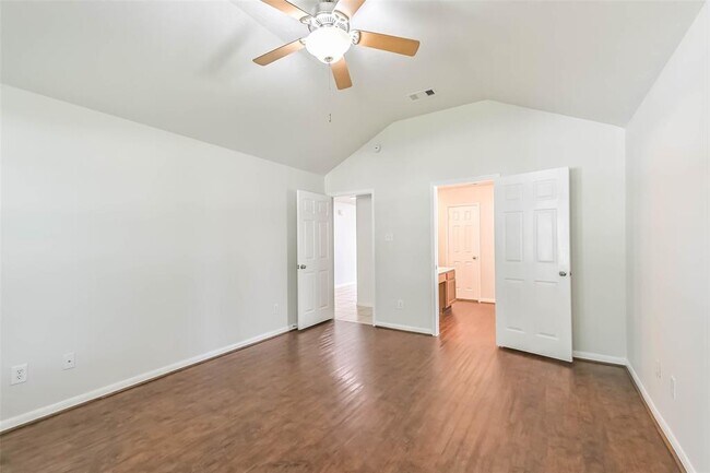 Building Photo - 3306 Barnes Ln