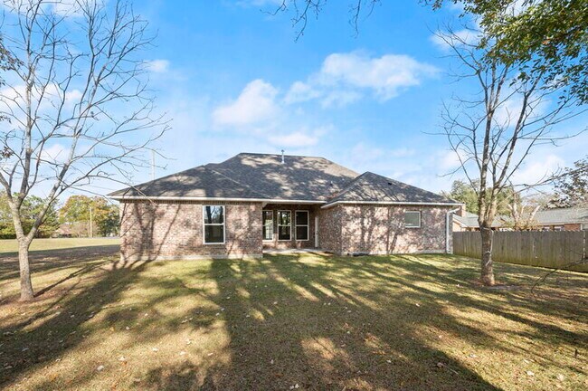 Building Photo - 11802 Morgan Meadow Ave