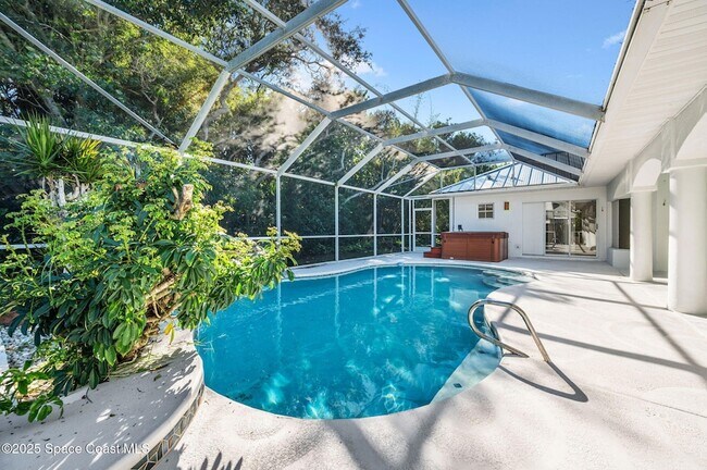 Building Photo - 174 Martesia Way