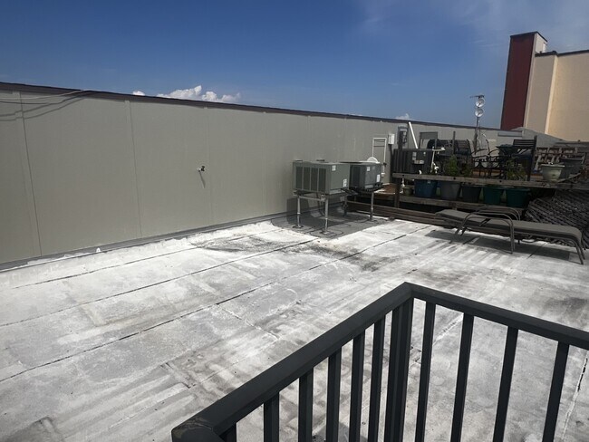 Building Photo - 1754 Cape Coral Pkwy E