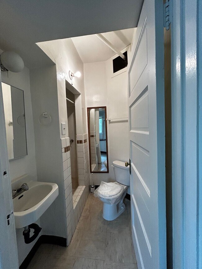 Building Photo - mp2726FifthSt