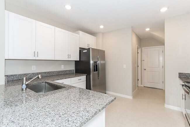 Building Photo - 7314 Spring Snowflake Ave