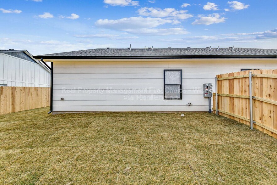 Building Photo - 3413 W 45th St S