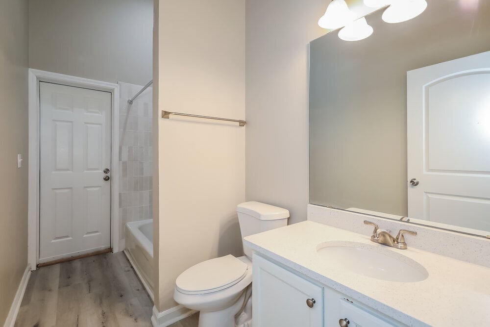Building Photo - 8895 Canopy Oaks Dr