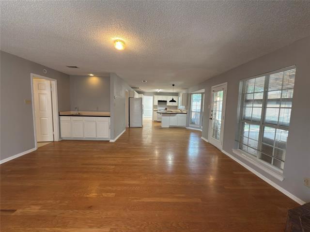 Building Photo - 616 Berkley Dr