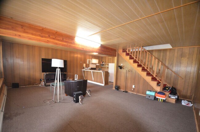 Building Photo - 782 Shekel Ln