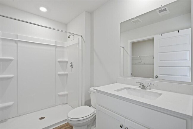 Building Photo - 23 Cedar Creek Ln