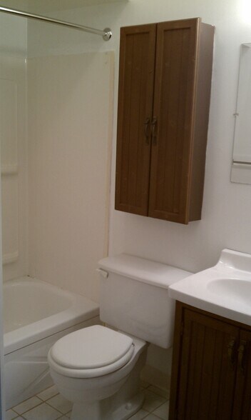 Building Photo - 222 N Pennsylvania Ave